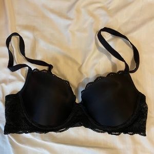 Victoria Secret, Body by Victoria Bra